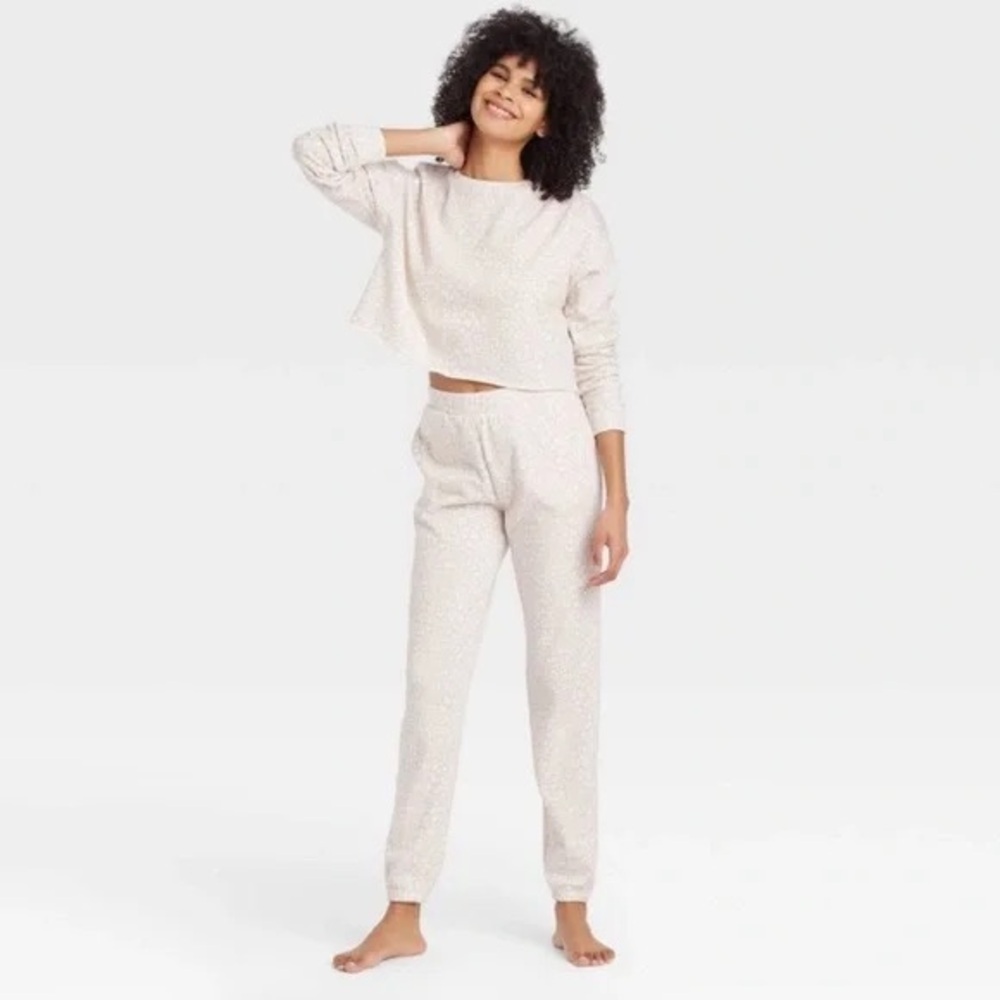 Neutral Leopard Fleece Jogger